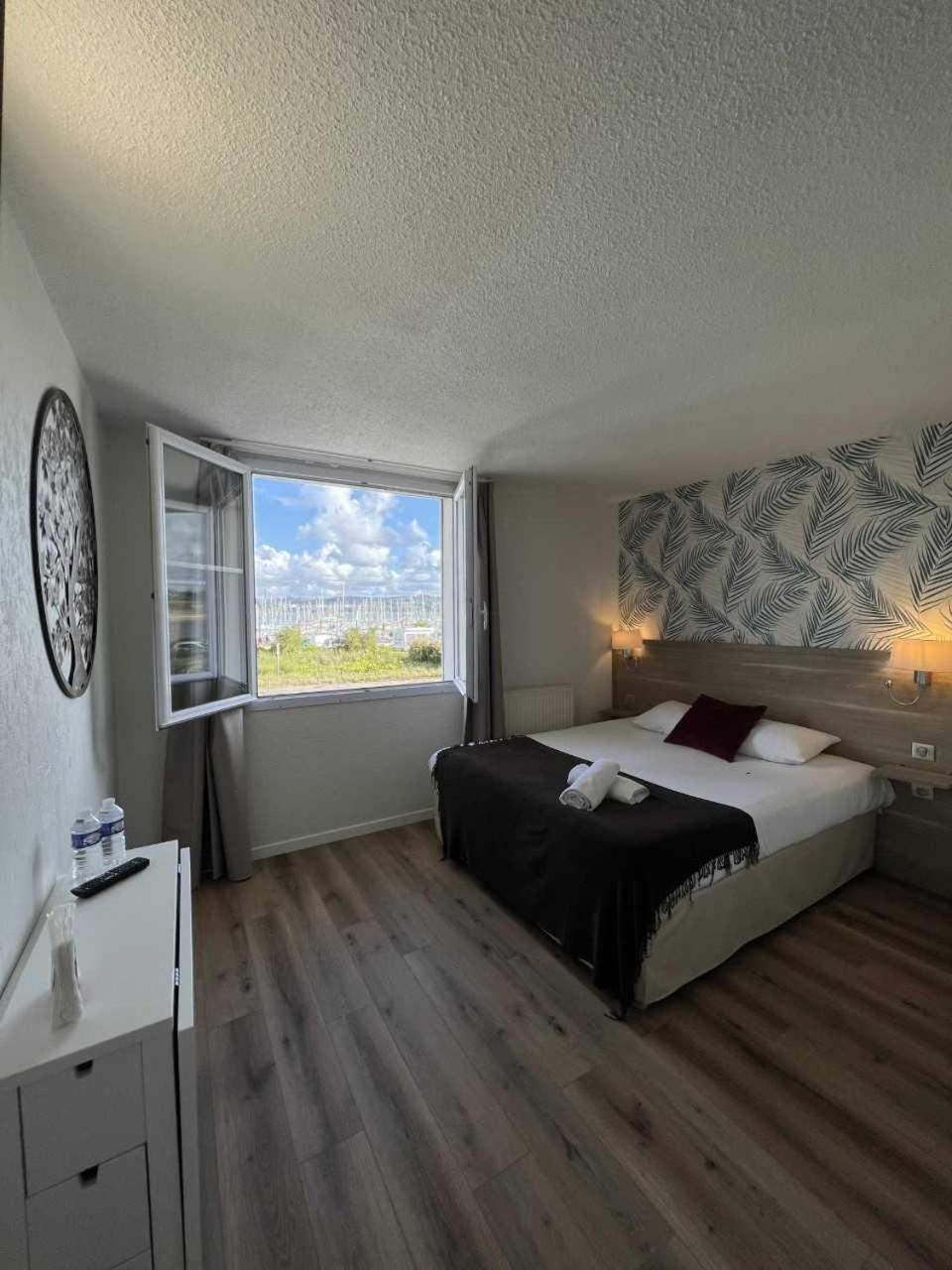 Couett'Hotel Brest Port De Plaisance, Les Pieds Dans L'Eau Exterior foto