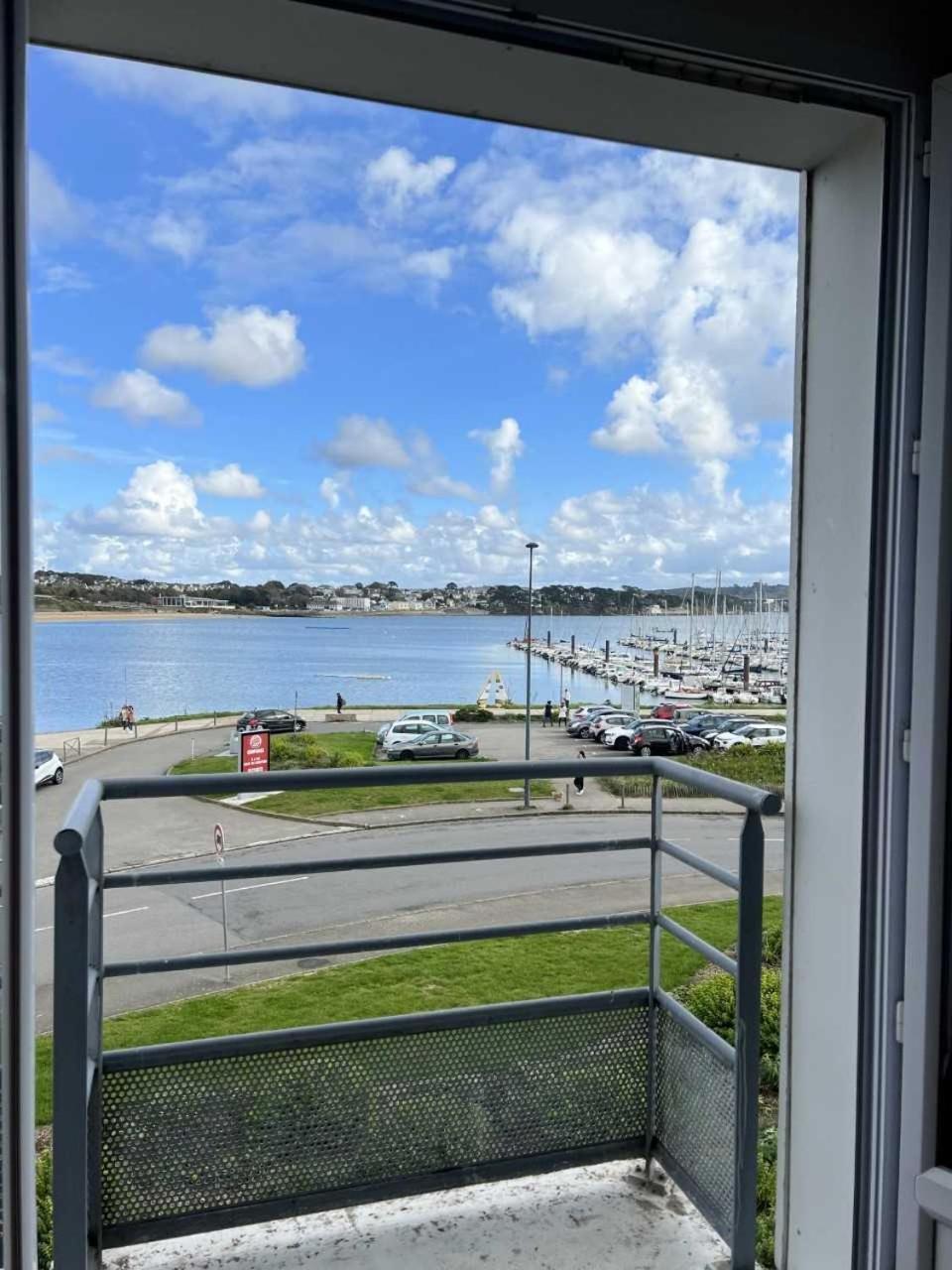 Couett'Hotel Brest Port De Plaisance, Les Pieds Dans L'Eau Exterior foto